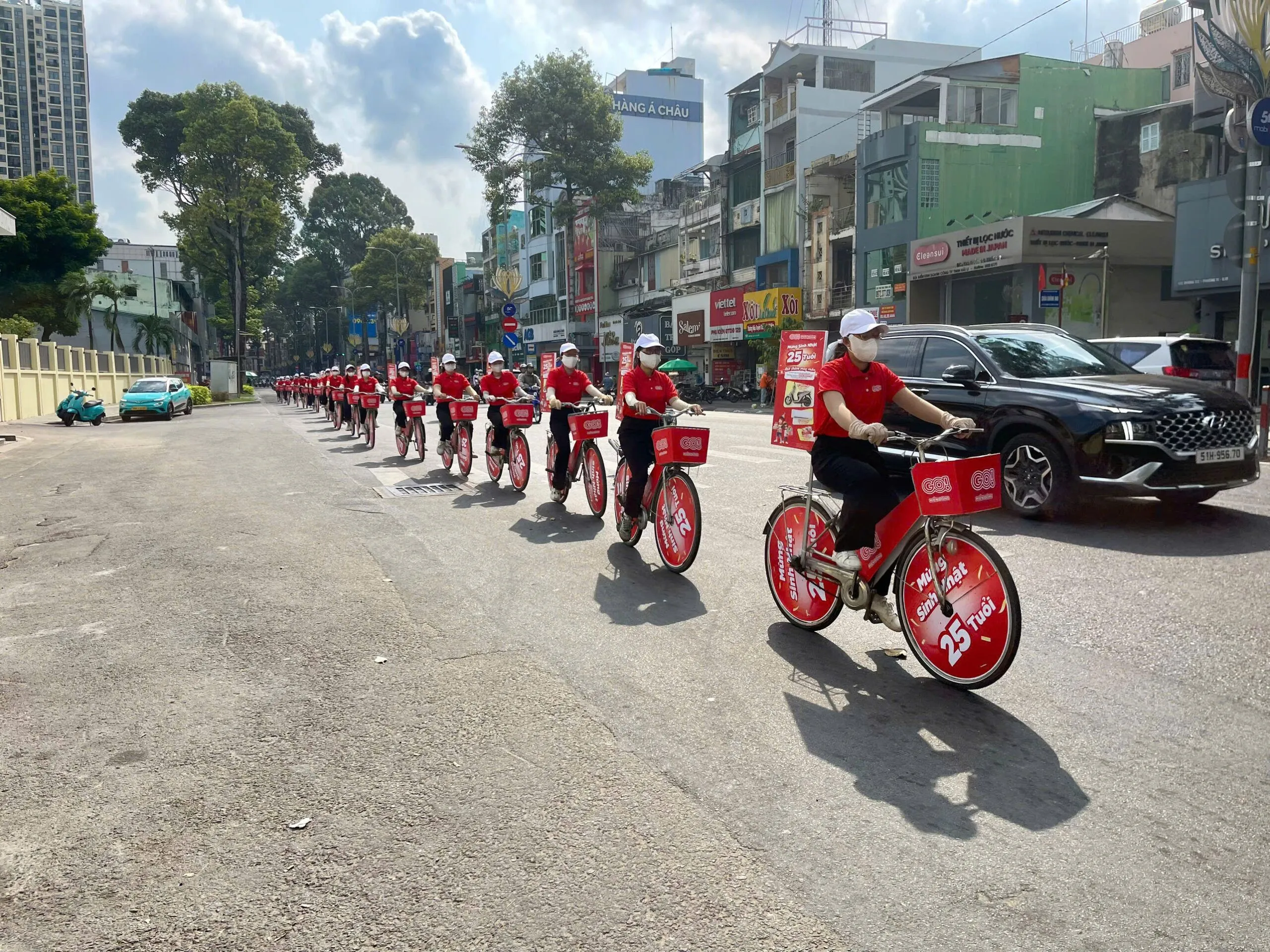 GO MIỀN ĐÔNG – SINH NHẬT 25 NĂM KHUẤY ĐỘNG MỌI CUNG ĐƯỜNG